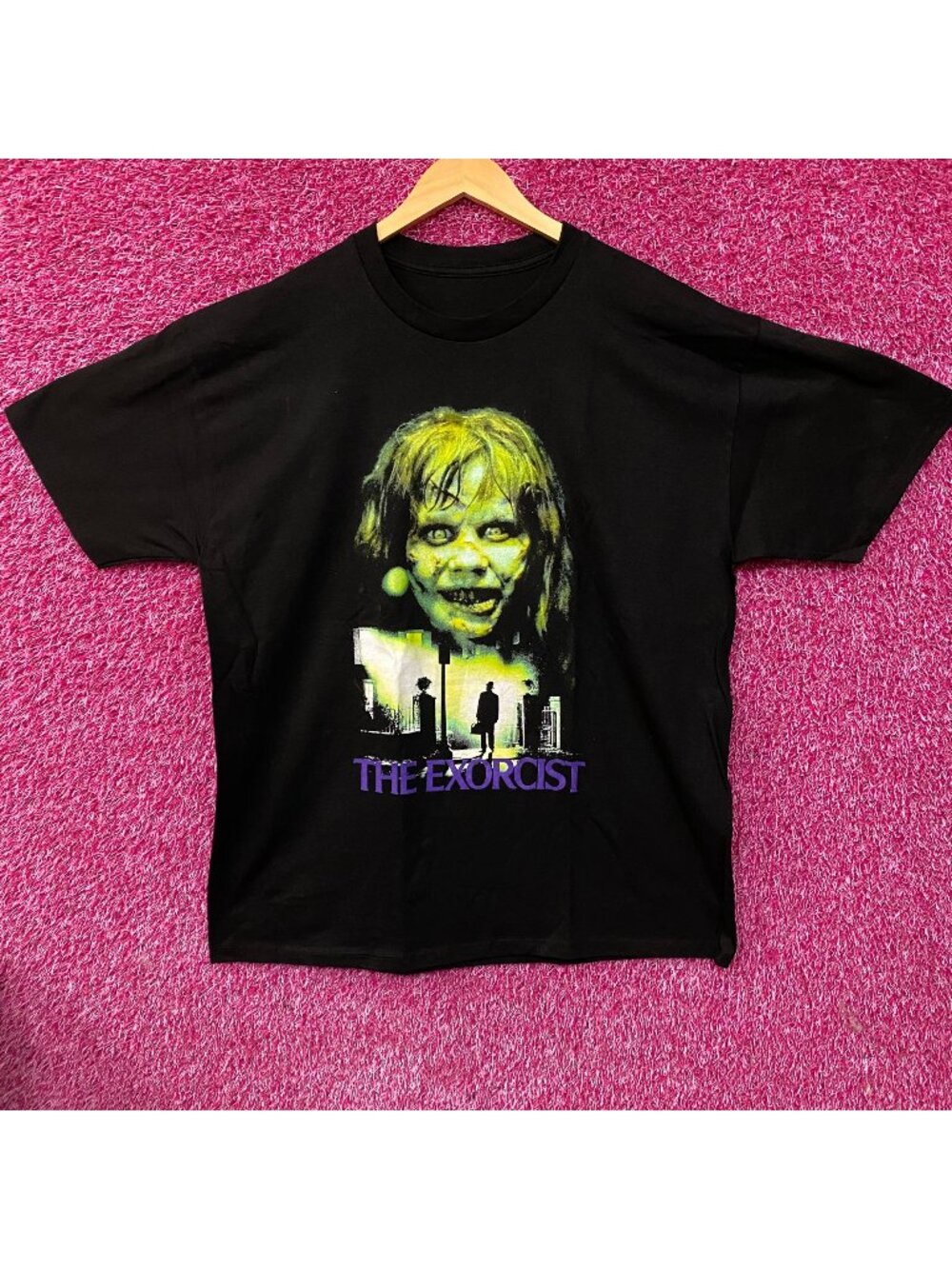 The Exorcist Possessed Regan Horror Movie Poster T-Shirt XL